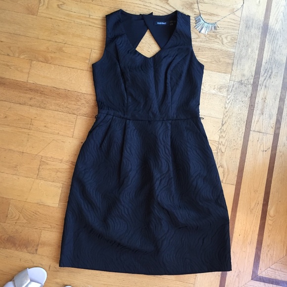 Macy's little black dress envelope back textured zebra fabric pockets - Picture 3 of 8